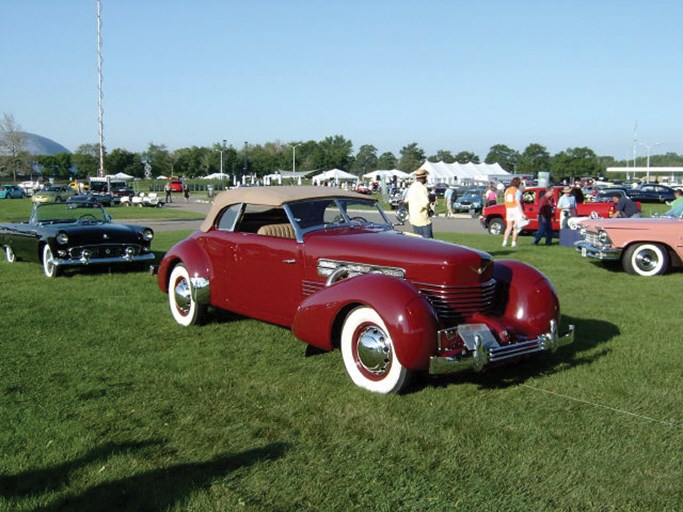 1937 Cord 812 Phaeton