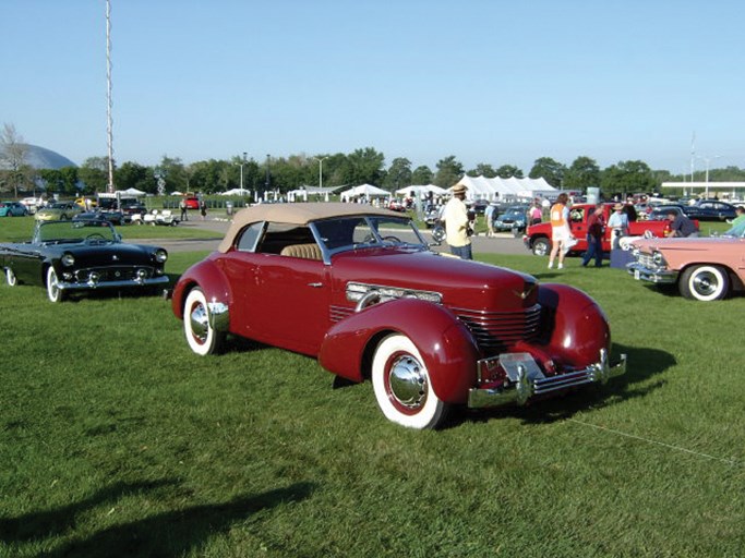 1937 Cord 812 Phaeton