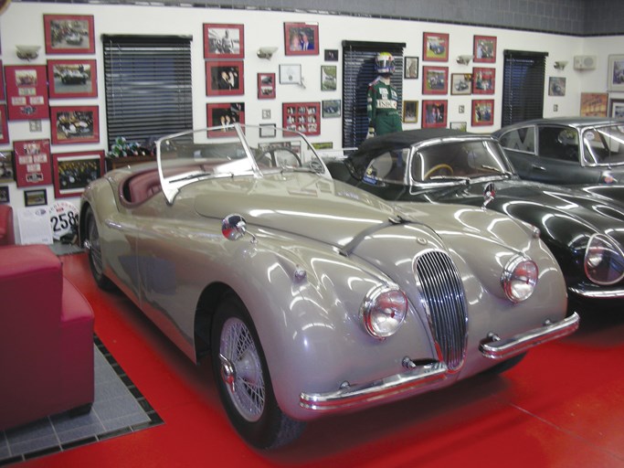 1954 Jaguar XK 120SE Roadster