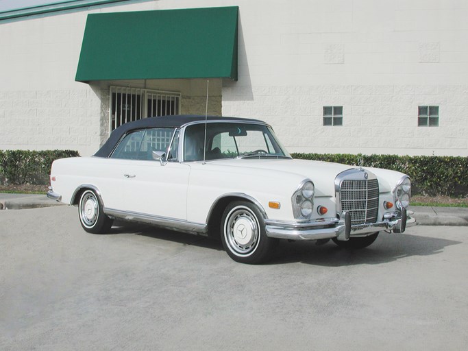 1969 Mercedes-Benz 280SE Cabriolet