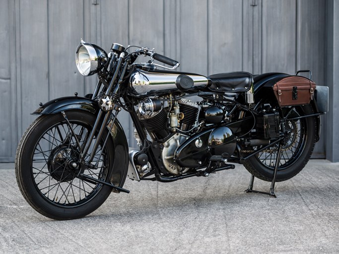 1933 Brough Superior SS80 De Luxe