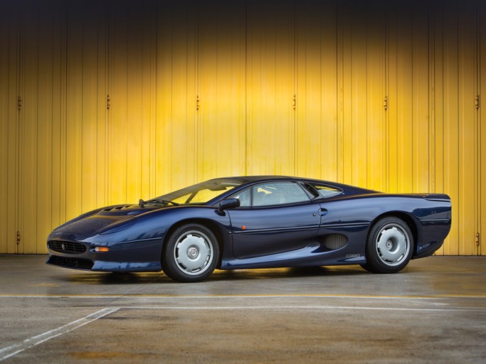 1993 Jaguar XJ220