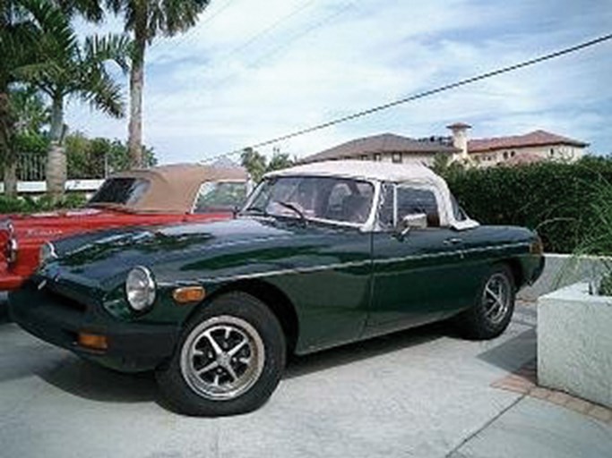 1974 MG B Convertible