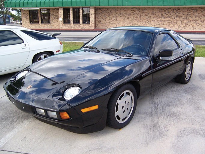 1986 Porsche 928 Coupe