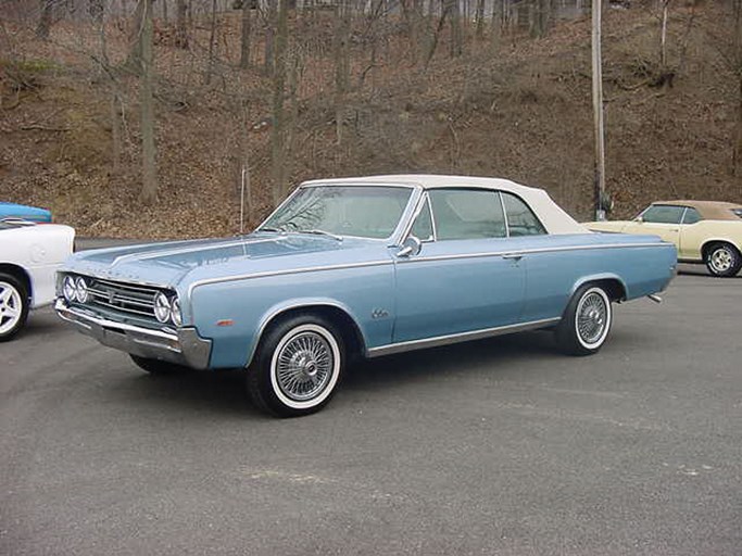 1964 Oldsmobile Cutlass 