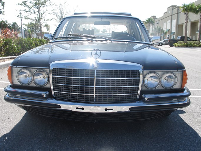 1977 Mercedes-Benz 450 SEL 6.9 4D