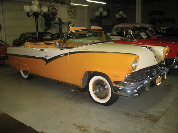 1956 Ford Sunliner Convertible