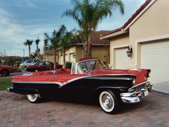 1956 Ford Sunliner Convertible