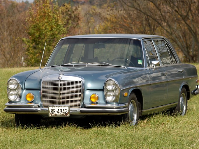 1971 Mercedes-Benz 280 SEL Sedan