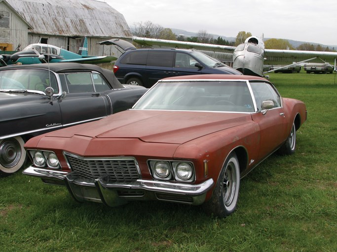 1971 Buick Riviera 2D