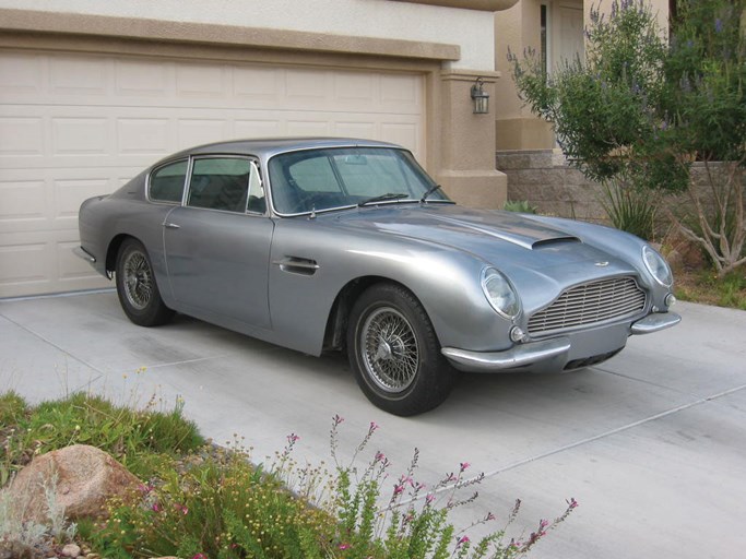 1967 Aston Martin DB6 Coupe