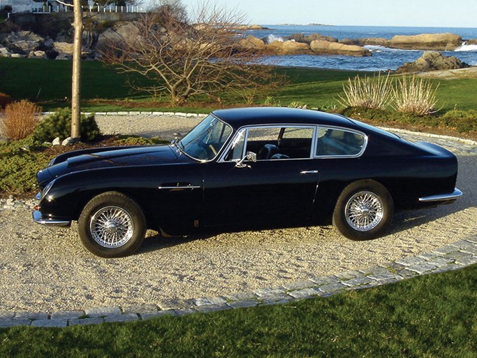 1968 Aston martin DB6 Coupe