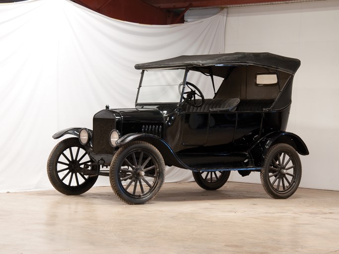 1924 Ford Model T Touring