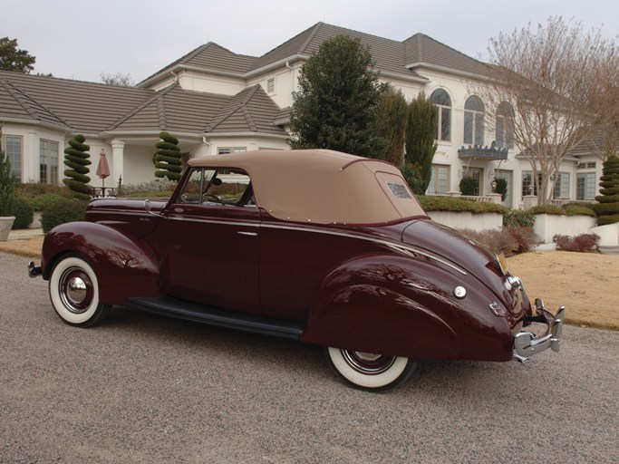 1940 Ford Deluxe Convertible Coupe