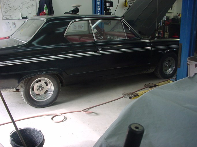 1965 Plymouth Valiant 2D