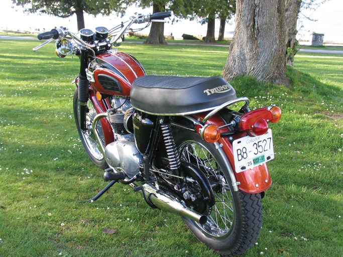 1971 Triumph Daytona Motorcycle