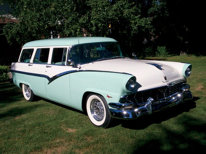 1956 Ford Fairlane Station Wagon