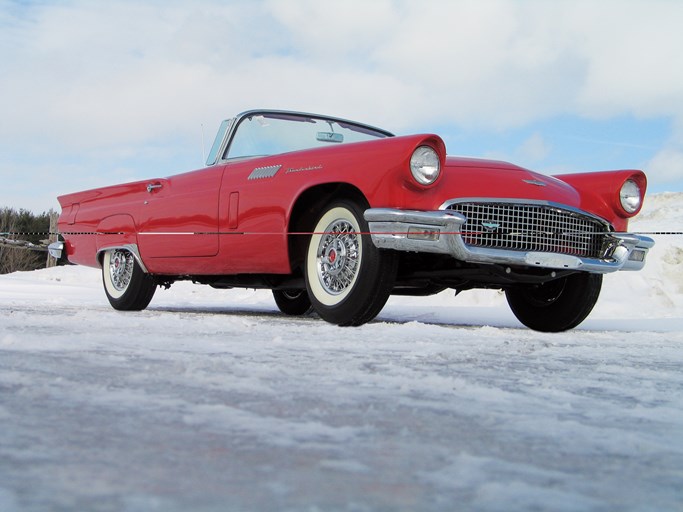1957 Ford Thunderbird