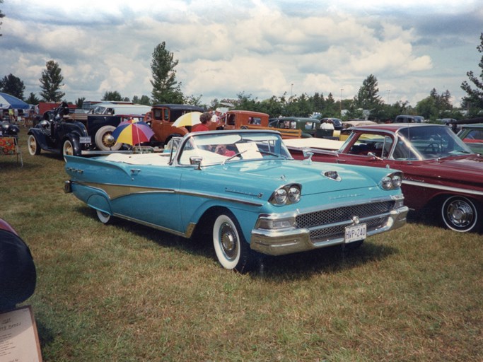 1958 Ford Fairlane 500 Convertible