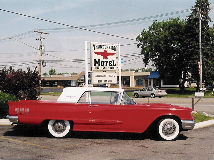 1960 Ford Thunderbird 2D