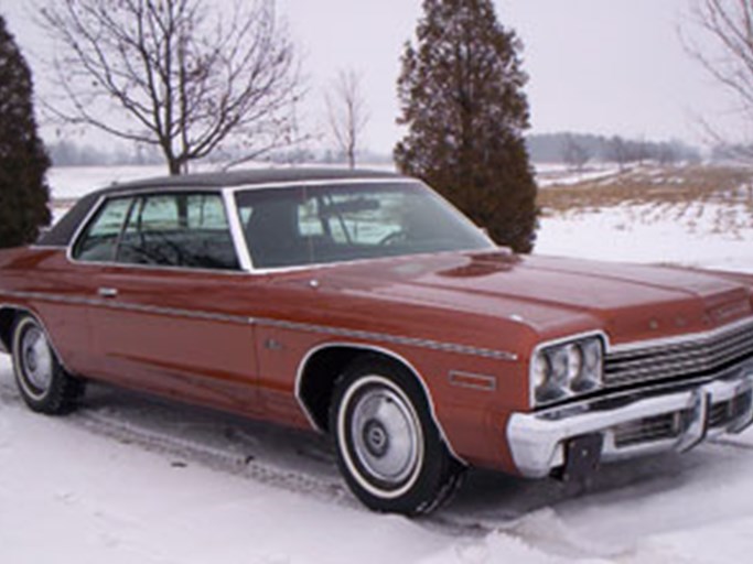 1974 Dodge Monaco Custom Hard Top / 2 door