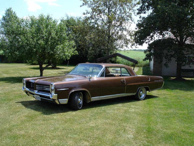 1964 Pontiac Bonneville 2 Door