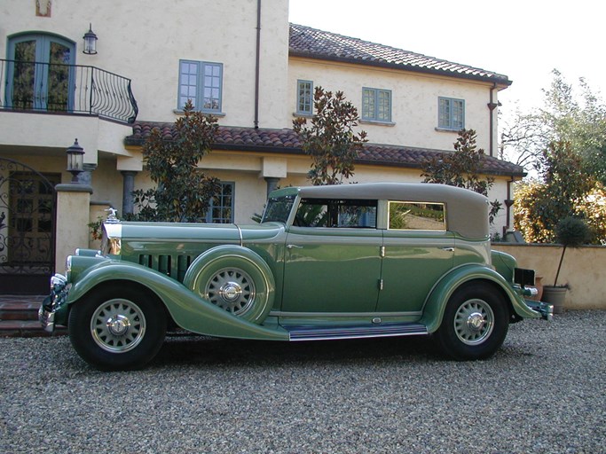 1933 Pierce-Arrow Twelve Convertible Sedan