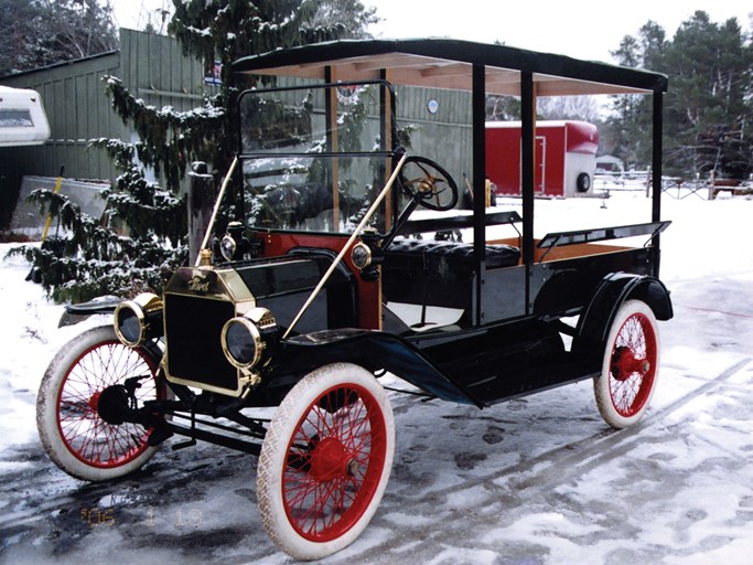 1914 Ford Model T Screenside Delivery Truck