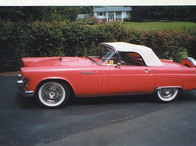 1956 Ford Thunderbird