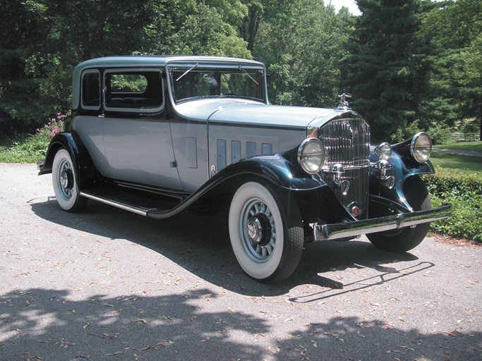 1932 Pierce-Arrow Model 54 Club Brougham