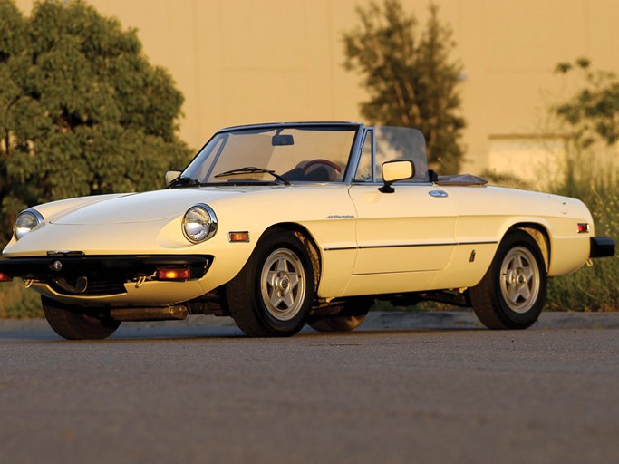 1982 Alfa Romeo Spider Veloce 2000