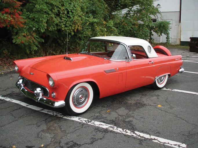 1956 Ford Thunderbird