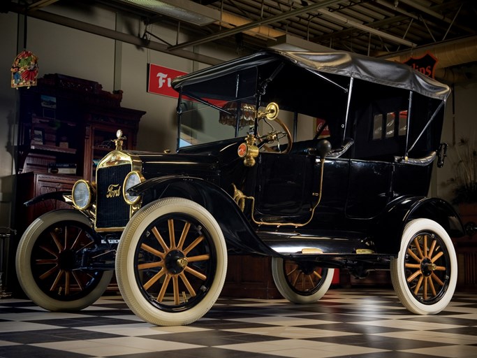 1920 Ford Model T Touring