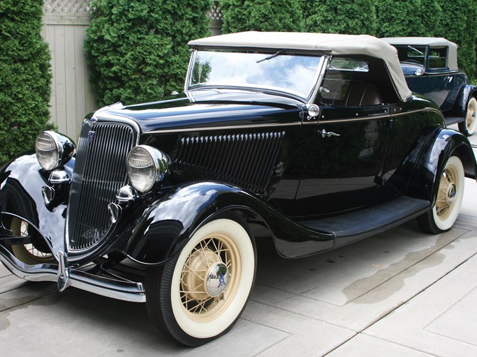 1934 Ford Model 40 Deluxe Roadster