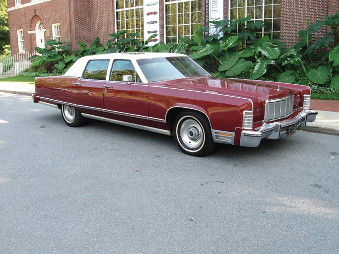 1976 Lincoln Town Car