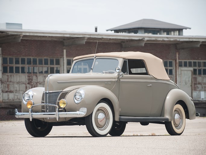 1940 Ford Deluxe Convertible