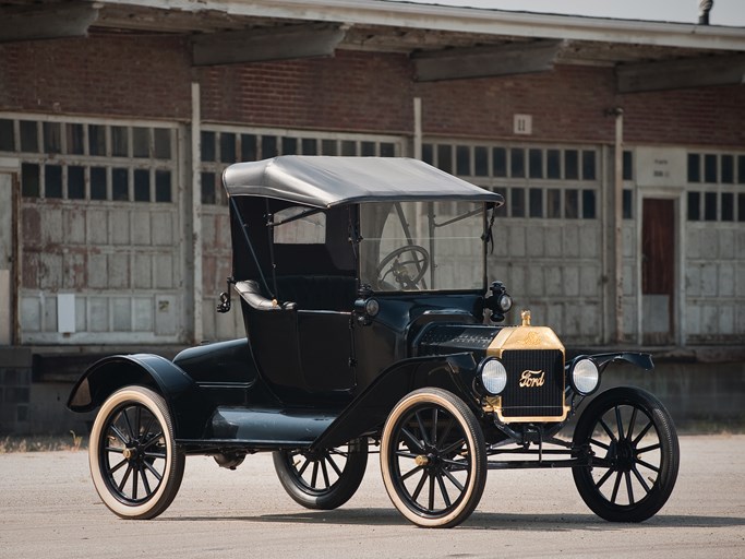 1915 Ford Model T Roadster