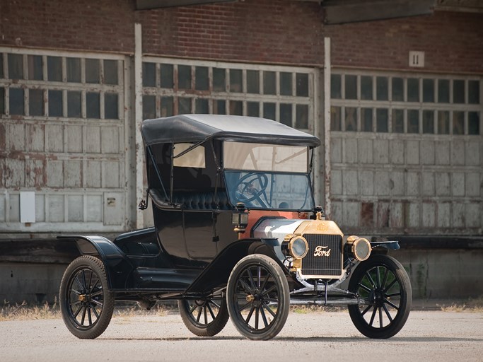 1914 Ford Model T Roadster