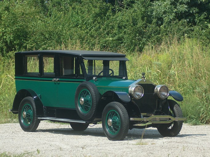 1924 McFarlan Twin-Valve Six Suburban