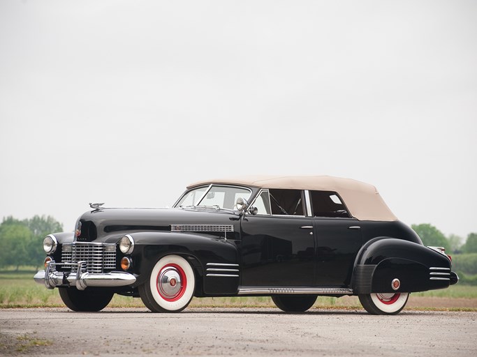 1941 Cadillac Series 62 Convertible Sedan