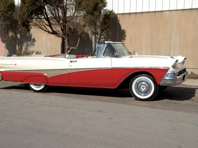 1958 Ford Fairlane 500 Skyliner Retractable Hardtop