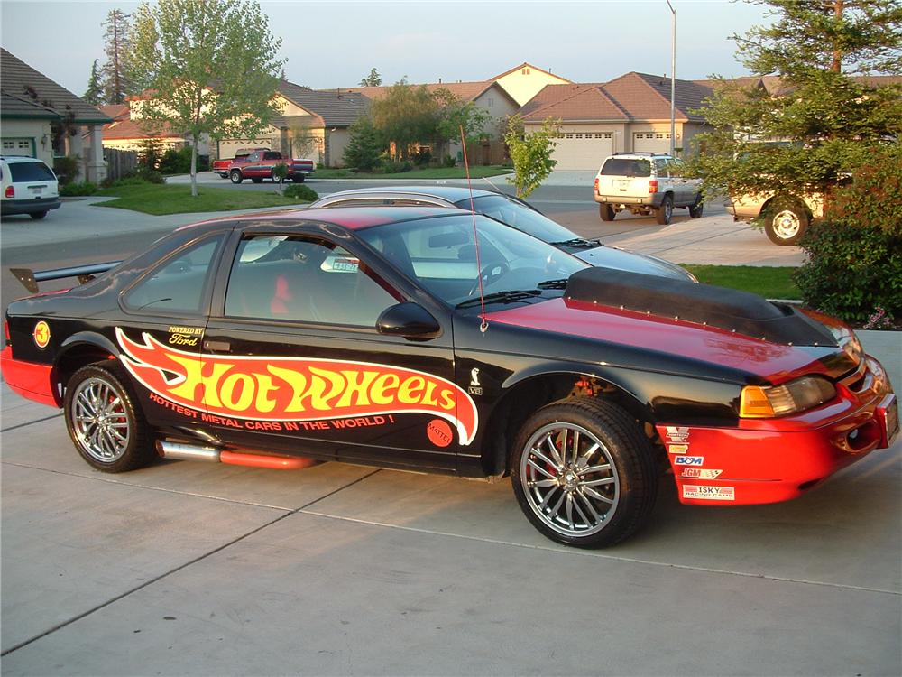 1995 FORD THUNDERBIRD 2 DOOR COUPE