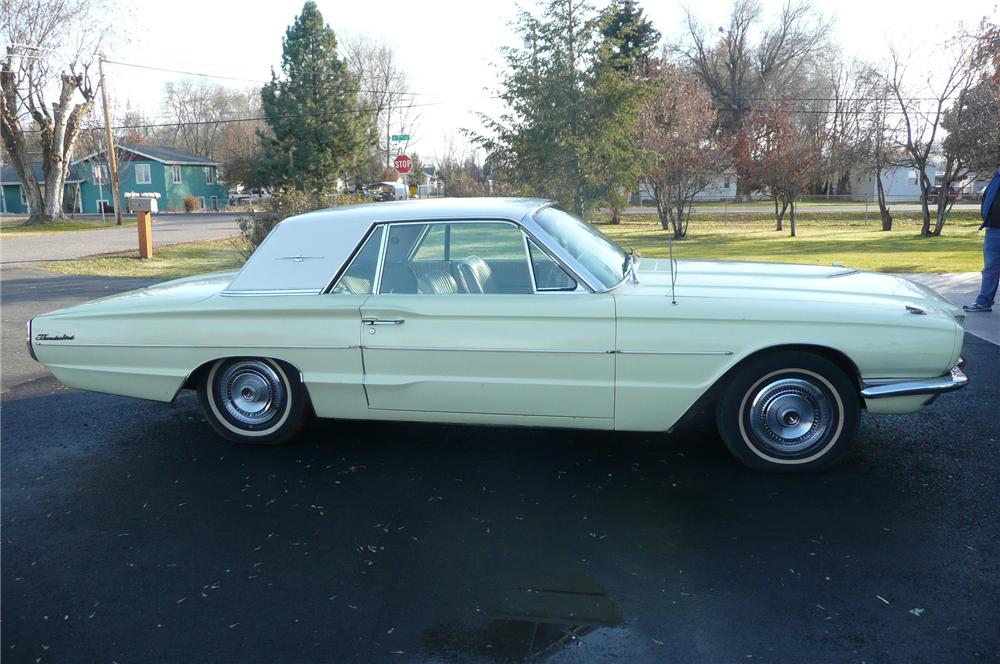 1966 FORD THUNDERBIRD 2 DOOR HARDTOP