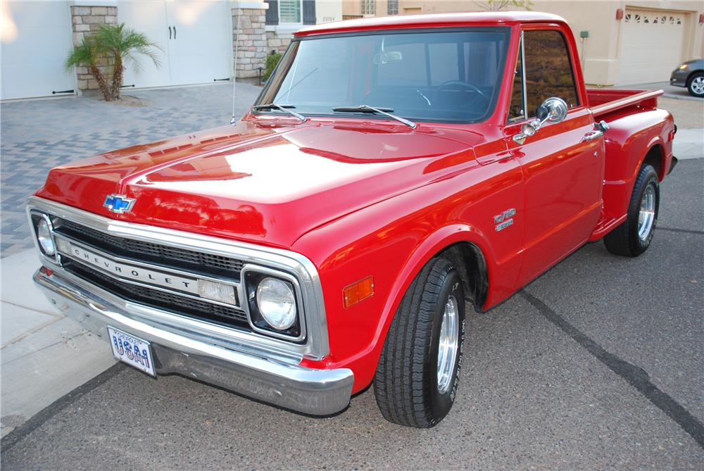 1969 CHEVROLET C-10 PICKUP