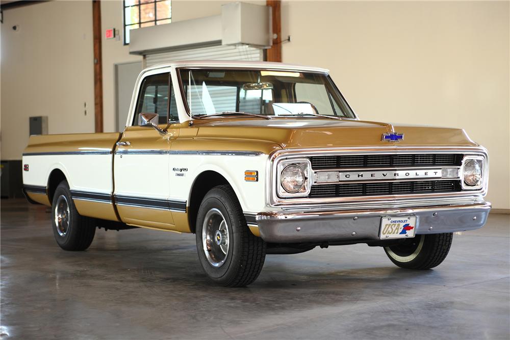 1970 CHEVROLET C-10 LONG BOX PICKUP