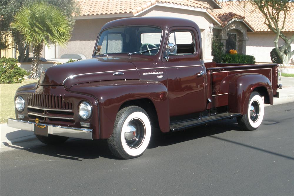 1949 INTERNATIONAL CUSTOM SPLITWINDOW PICKUP