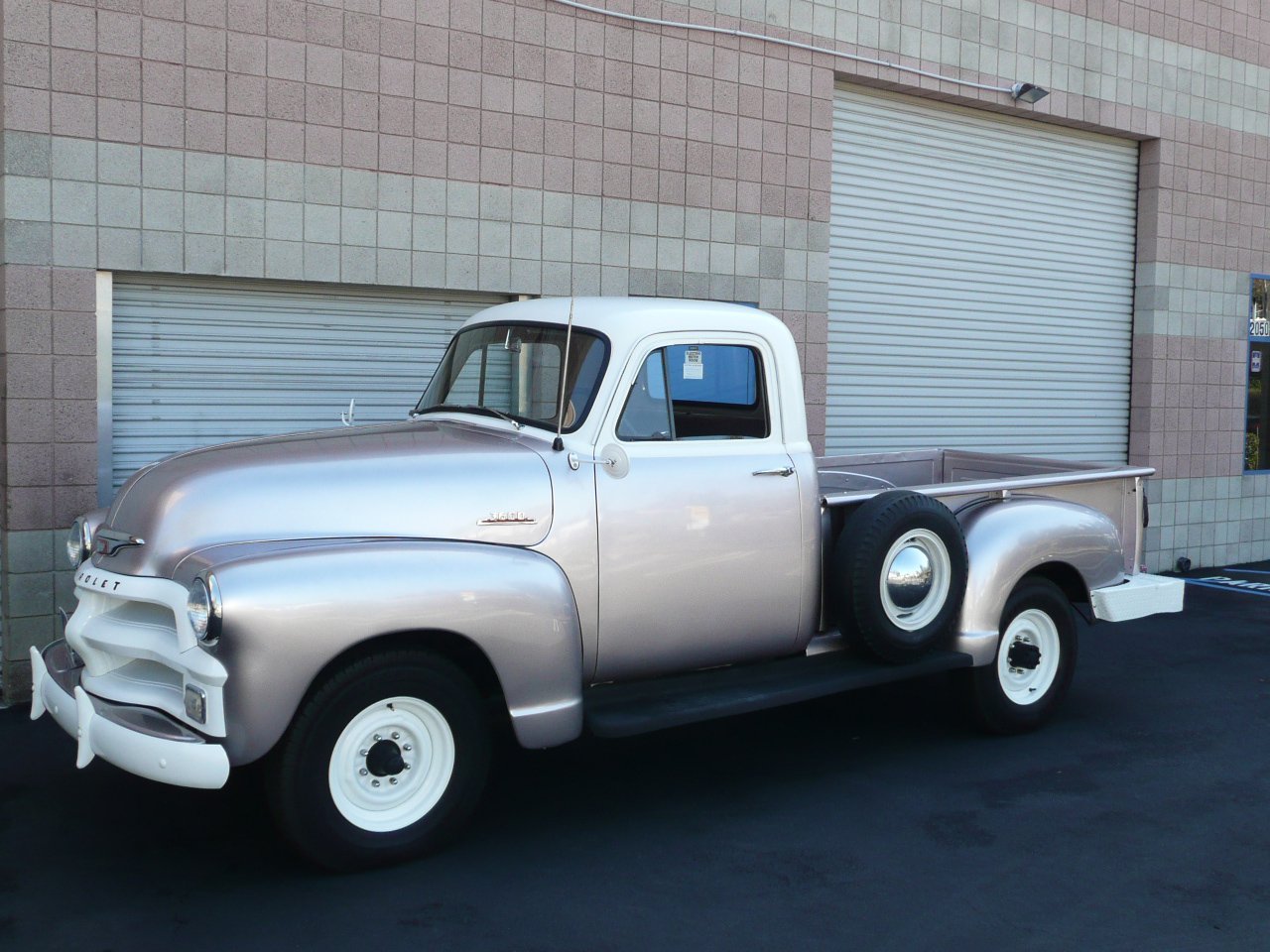 1954 CHEVROLET 3600 LONG BED PICKUP