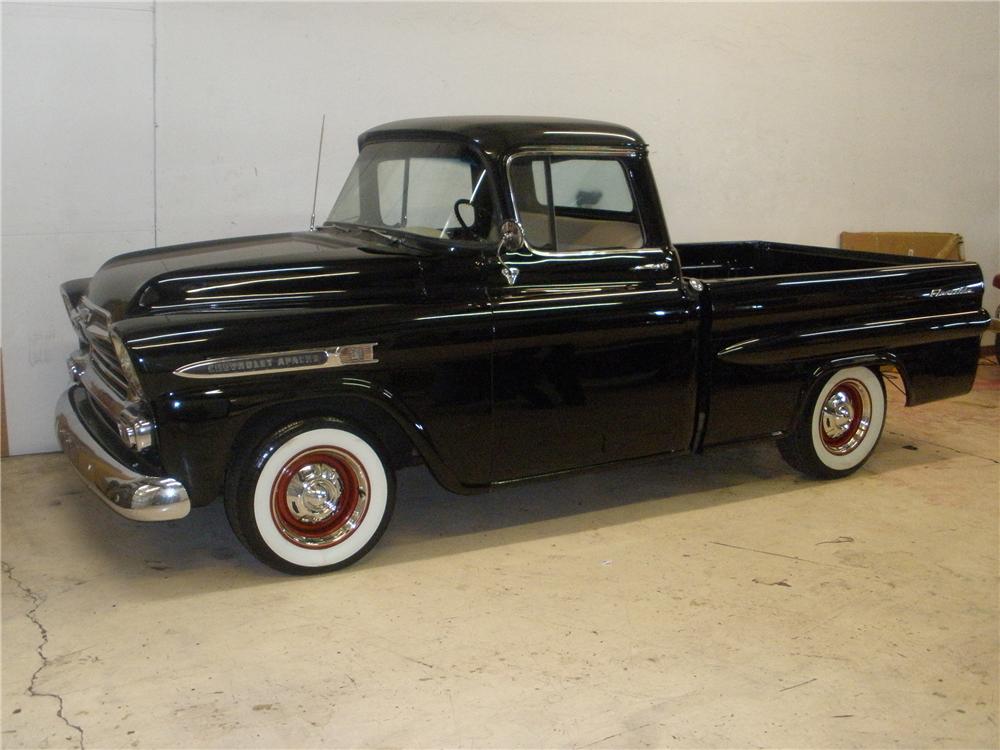 1958 CHEVROLET APACHE SHORTBOX PICKUP