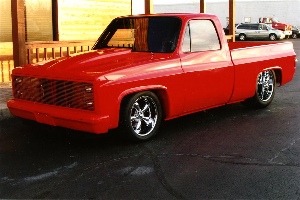 1986 CHEVROLET C-10 CUSTOM PICKUP