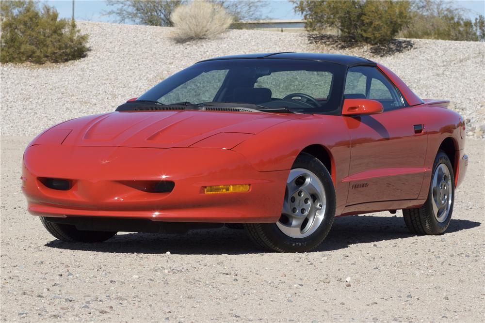 1993 PONTIAC FIREBIRD COUPE